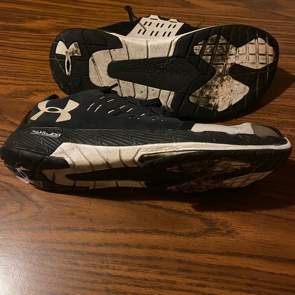 Under Armour Charged Men’s 10 Running Shoes Sneakers - Picture 4 of 5